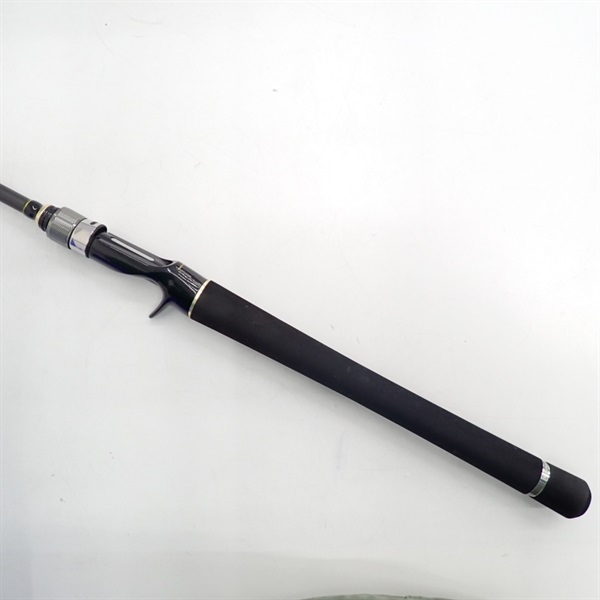 １７アウトバックＮＣ７６５Ｌ